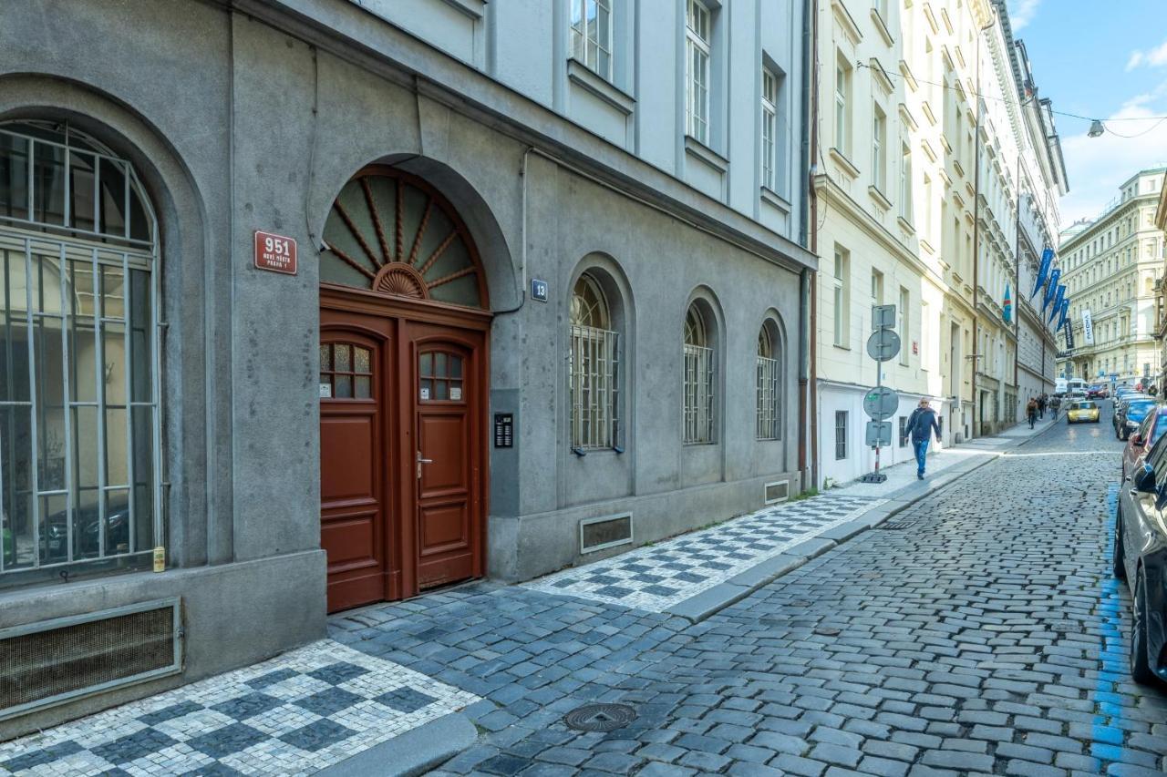 Spacious 3 Bedroom Apartment In The Heart Of Praga Zewnętrze zdjęcie