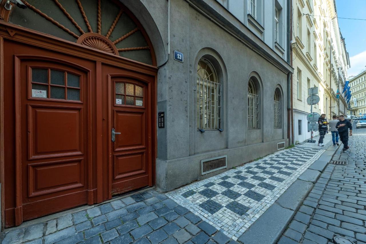 Spacious 3 Bedroom Apartment In The Heart Of Praga Zewnętrze zdjęcie